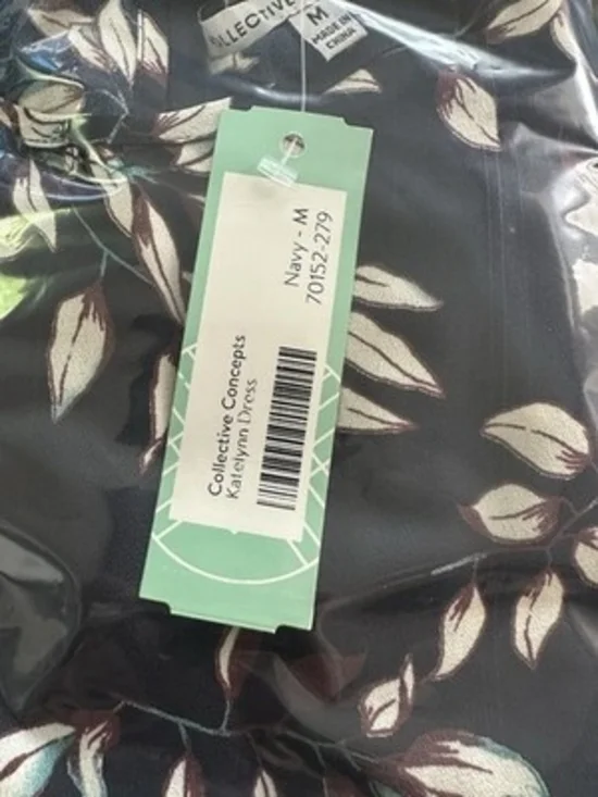 Collective Concepts Katelynn Dress Stitch Fix Navy Leaf Print Sleeveless S M NWT - Picture 9 of 9